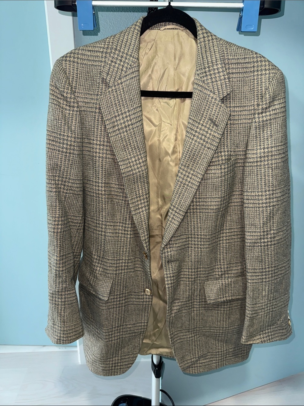 Stafford Men's Glen Plaid Sport Coat in Brown and Cream